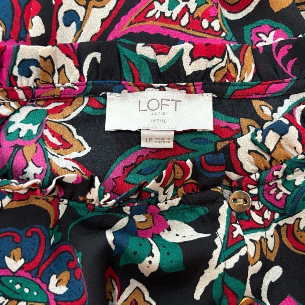Loft colorful Floral Paisley Women's Top size LP - Picture 2 of 4